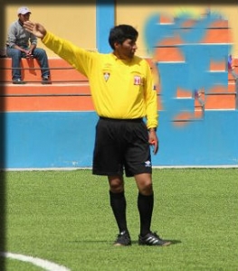 Arbitro MELANIO TICONA CALDERON (Presidente)